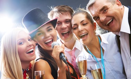 CityGames Flensburg Party Sightseeing Tour: Karaoke Party Pur mit All in zwei Stunden Party pur 